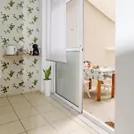 Appartement Elegant Near The Sea