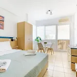 Apartment Elegant Near The Sea *